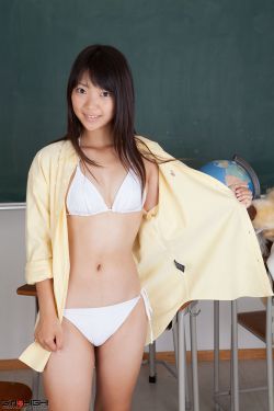 帅哥爱上人妖